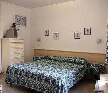 Villa Alviani Anna ซอร์เรนโต ภายนอก รูปภาพ