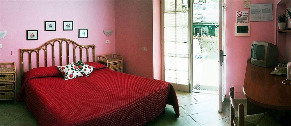 Villa Alviani Anna ซอร์เรนโต ภายนอก รูปภาพ