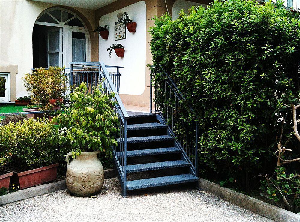 Villa Alviani Anna ซอร์เรนโต ภายนอก รูปภาพ